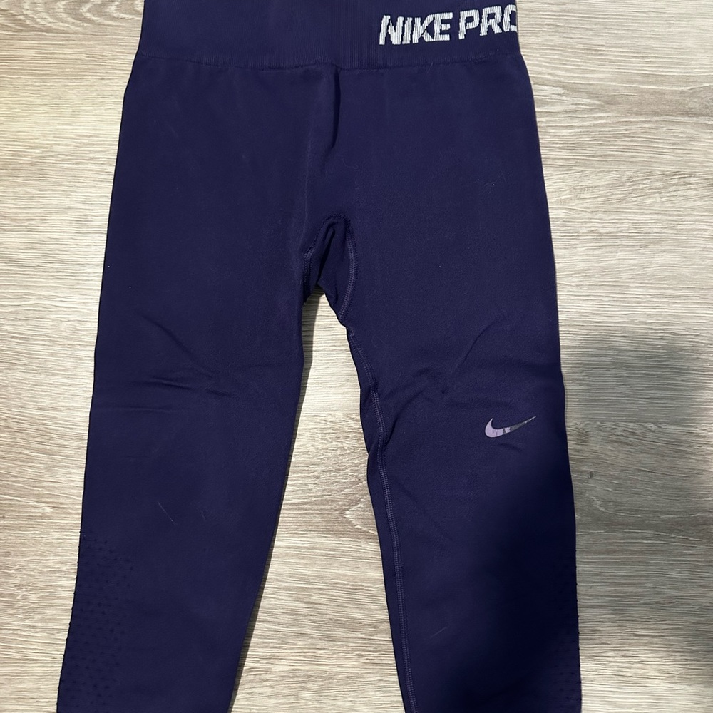 Nike Pro running leggings